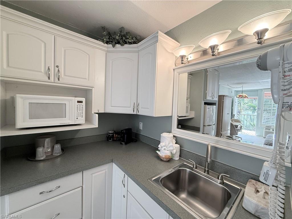 2555 Tamiami TRL N # 256