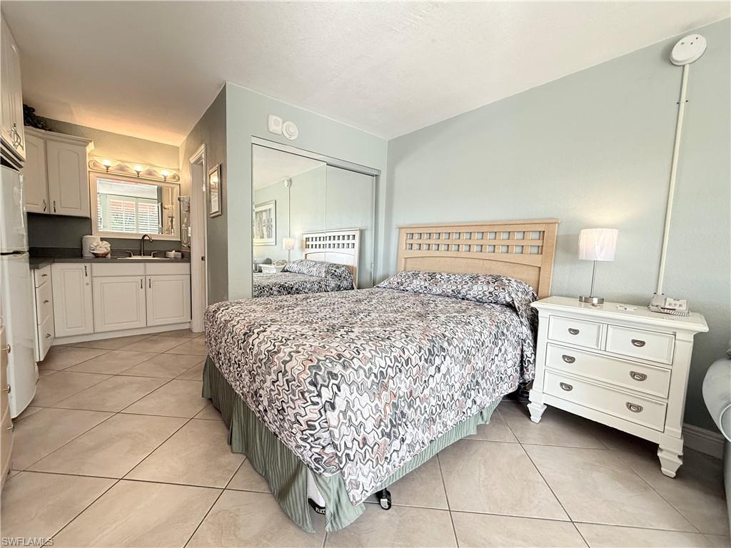 2555 Tamiami TRL N # 256