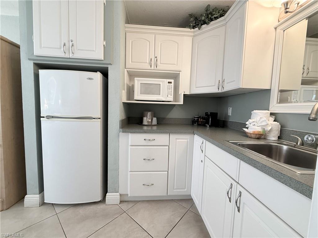 2555 Tamiami TRL N # 256