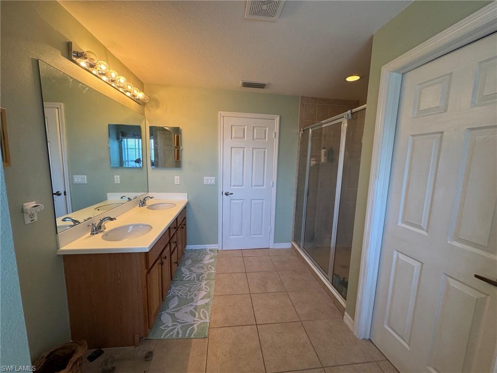 2787 Orange Grove TRL E