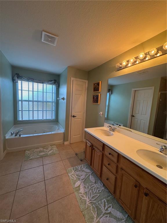 2787 Orange Grove TRL E