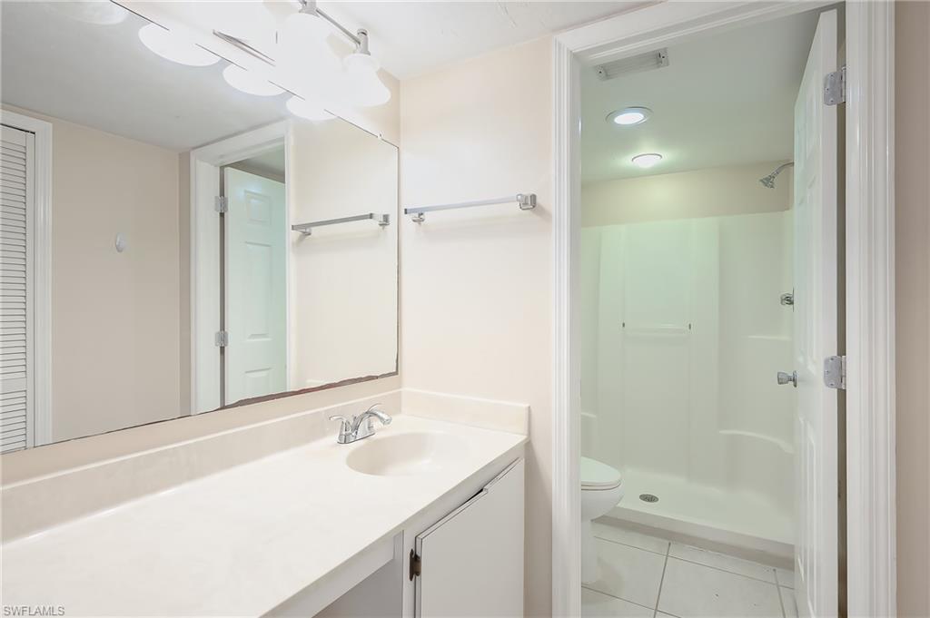 2370 Naples Trace CIR Unit: 7