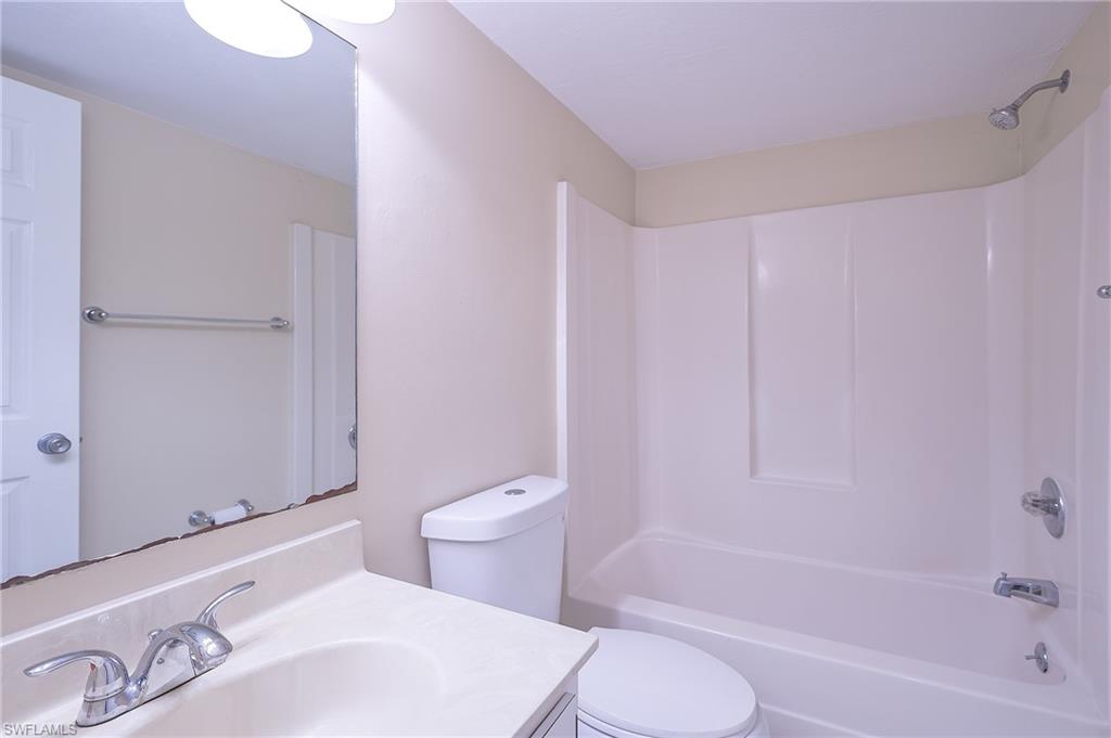 2370 Naples Trace CIR Unit: 7