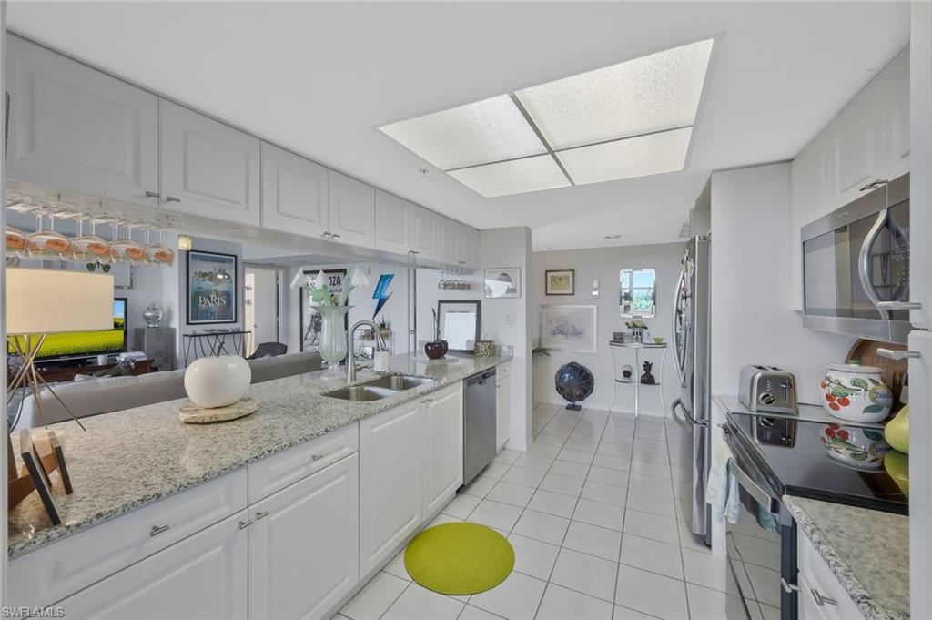 6573 Marissa LOOP # 303