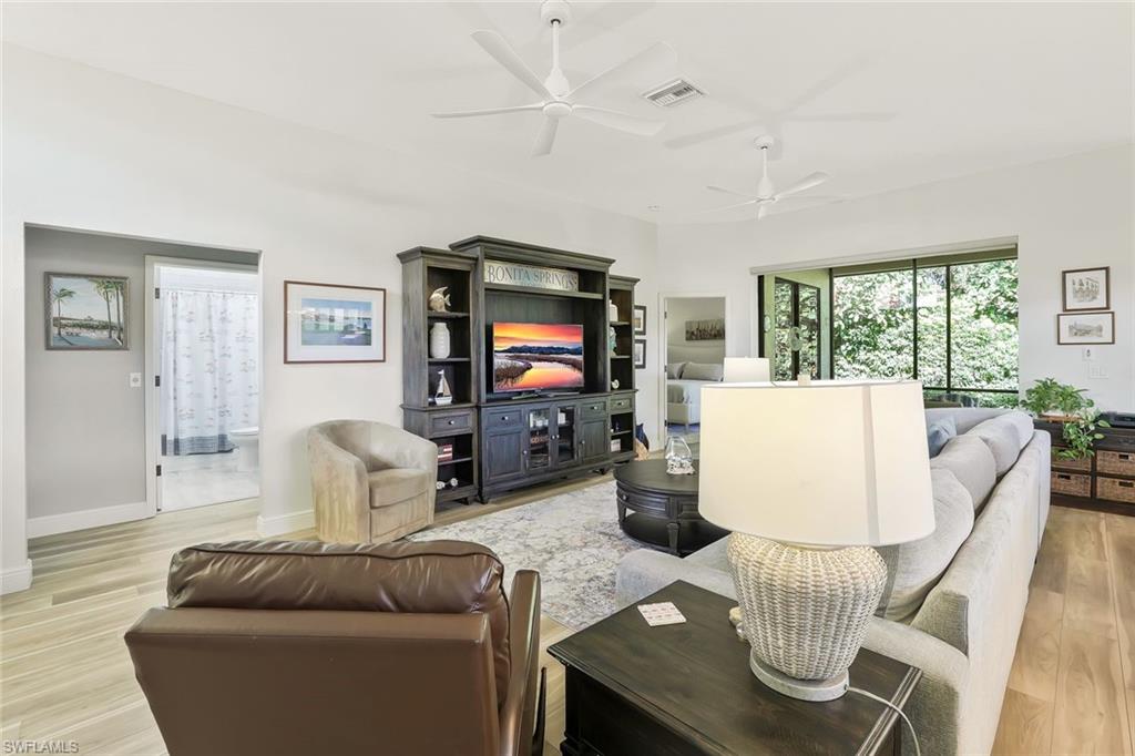 12816 Maiden Cane LN