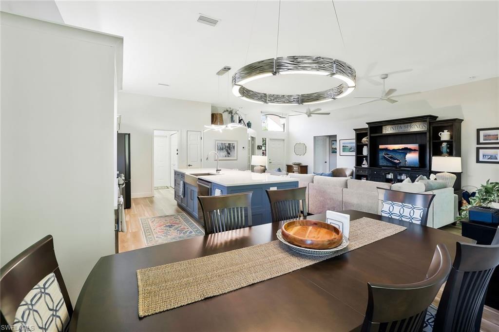 12816 Maiden Cane LN