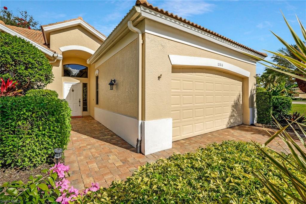 12816 Maiden Cane LN