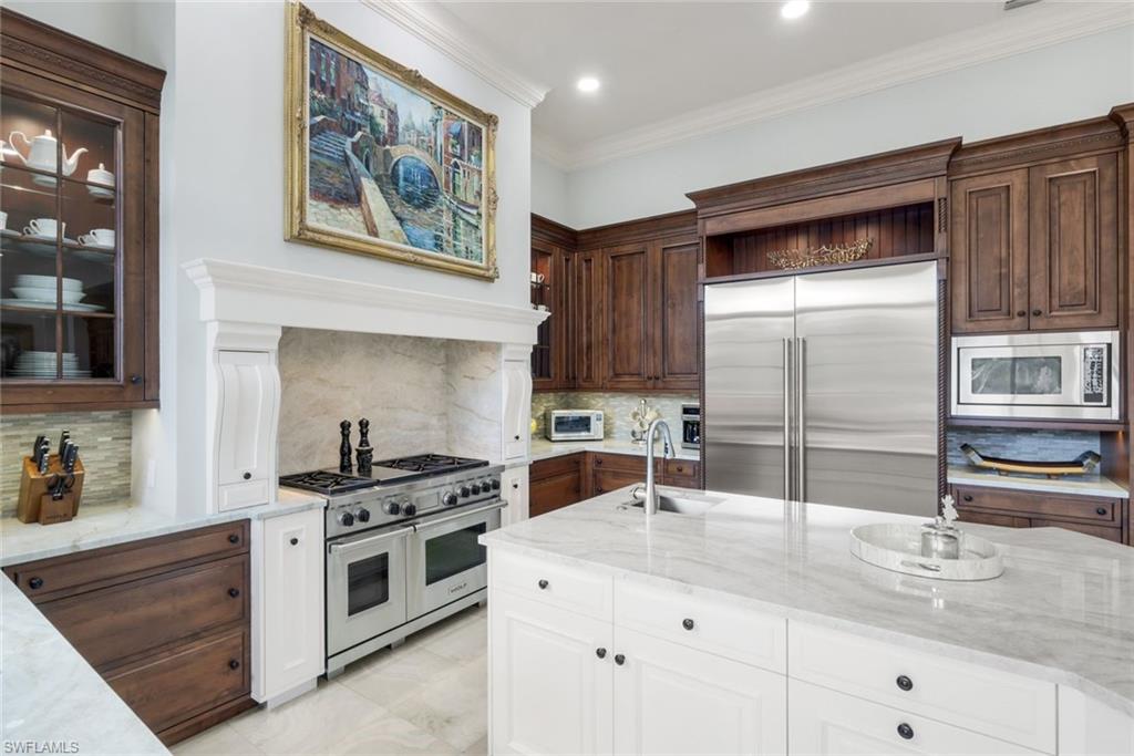 22121 Shallowater LN