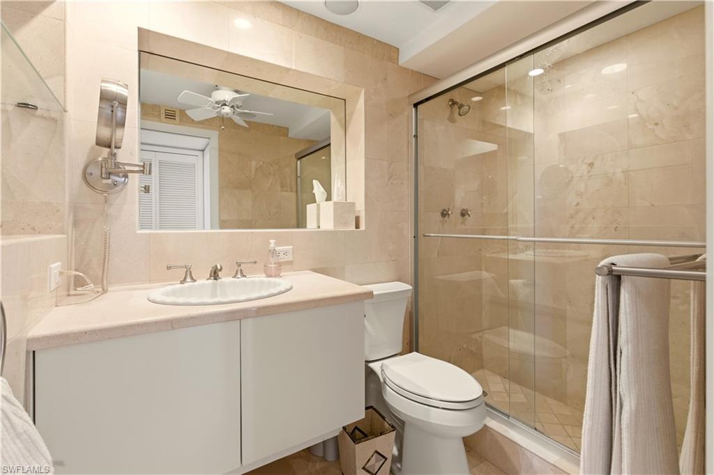 15 Bluebill AVE # 702