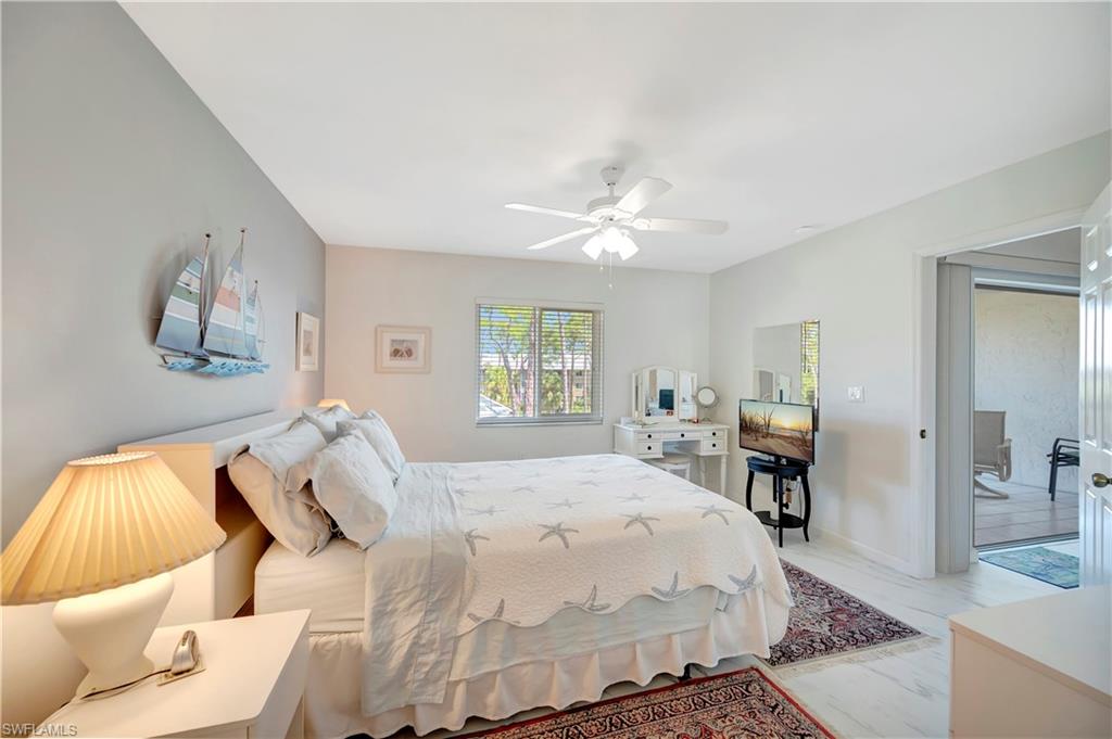 3032 Sandpiper Bay CIR # G305