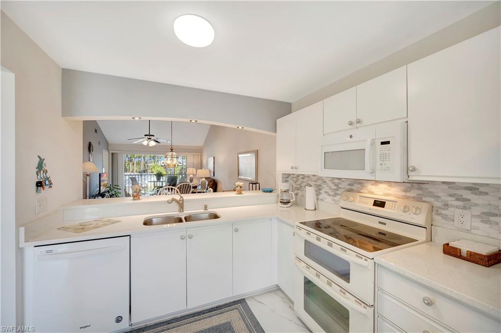 3032 Sandpiper Bay CIR # G305