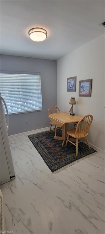 3032 Sandpiper Bay CIR # G305