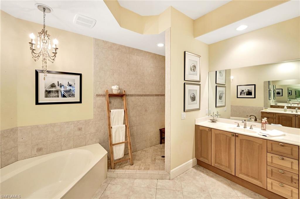 9002 Cascada WAY # 102