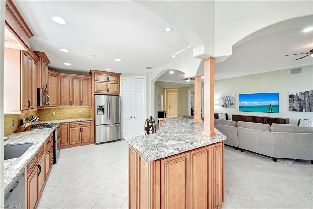 9002 Cascada WAY # 102