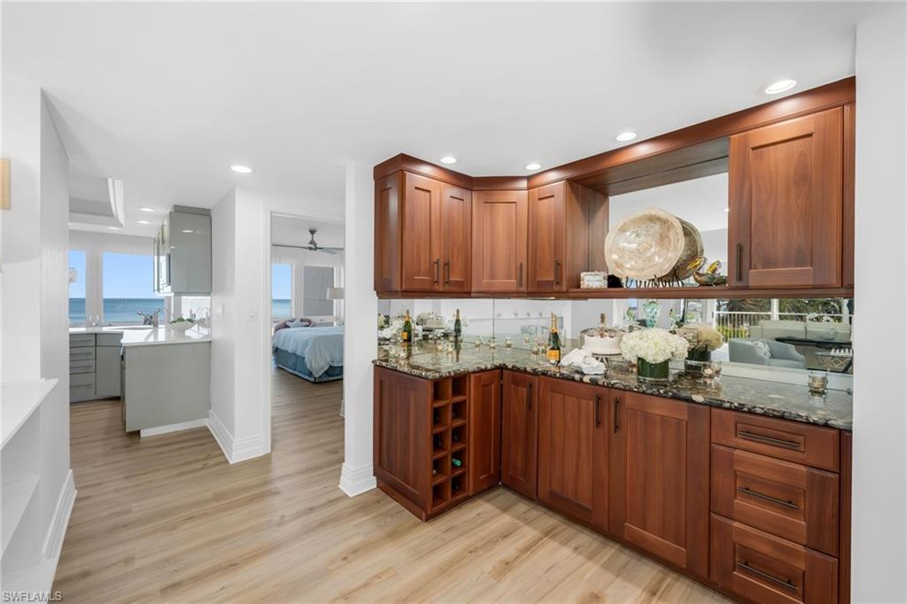 4051 Gulf Shore BLVD N # 204