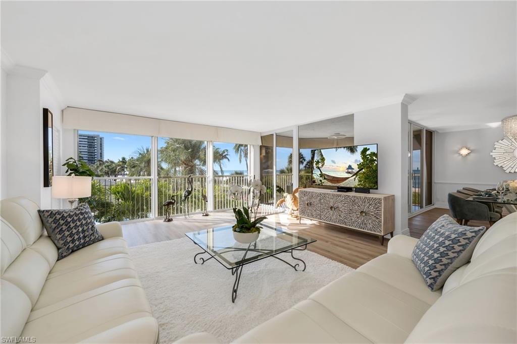 4051 Gulf Shore BLVD N # 204