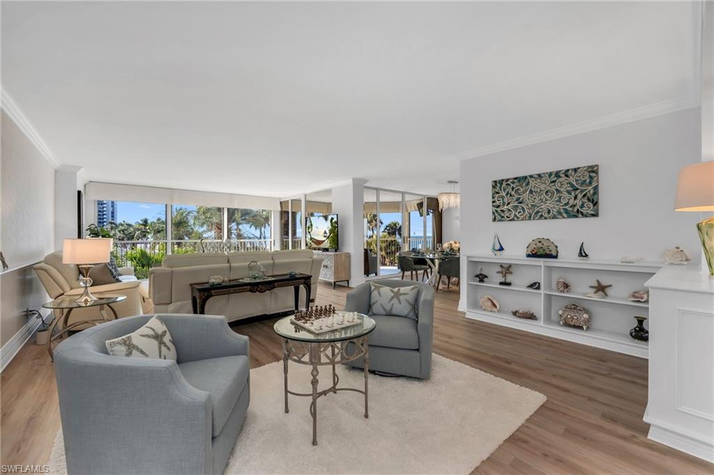 4051 Gulf Shore BLVD N # 204