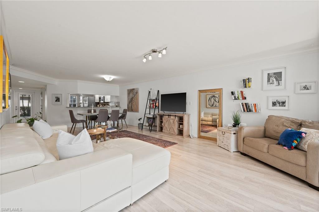 4261 Shetland CT # A102