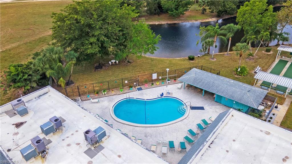 101 SUGAR LOAF LN