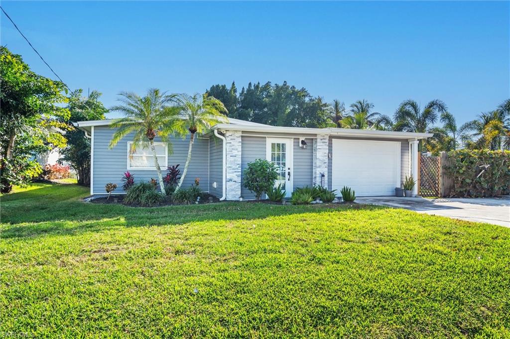 2432 Lake AVE