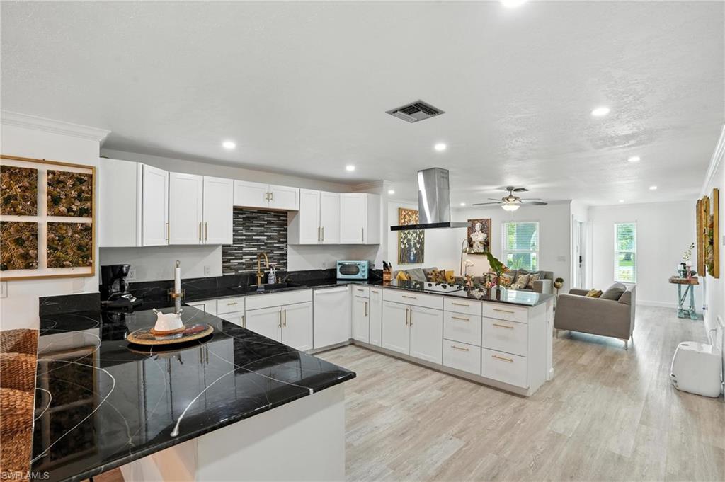 3571 Santiago WAY