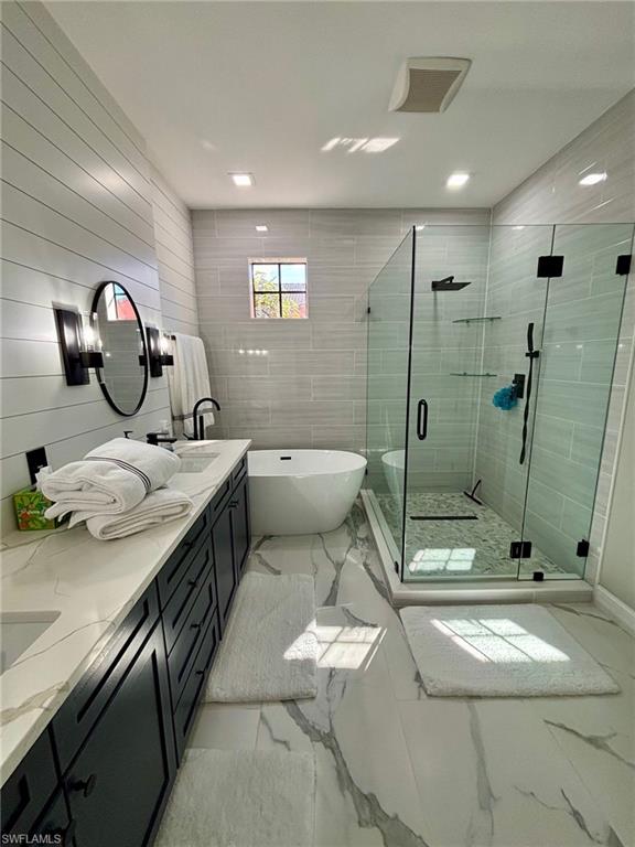 9086 Albion LN S # 7301