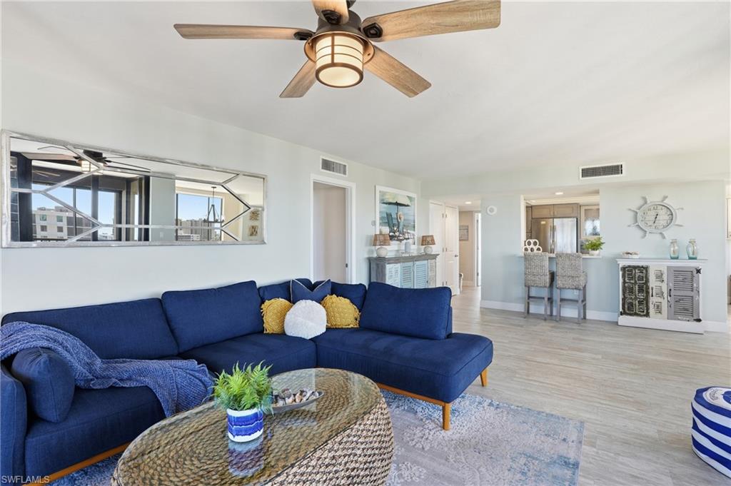 17 Bluebill AVE # 1101