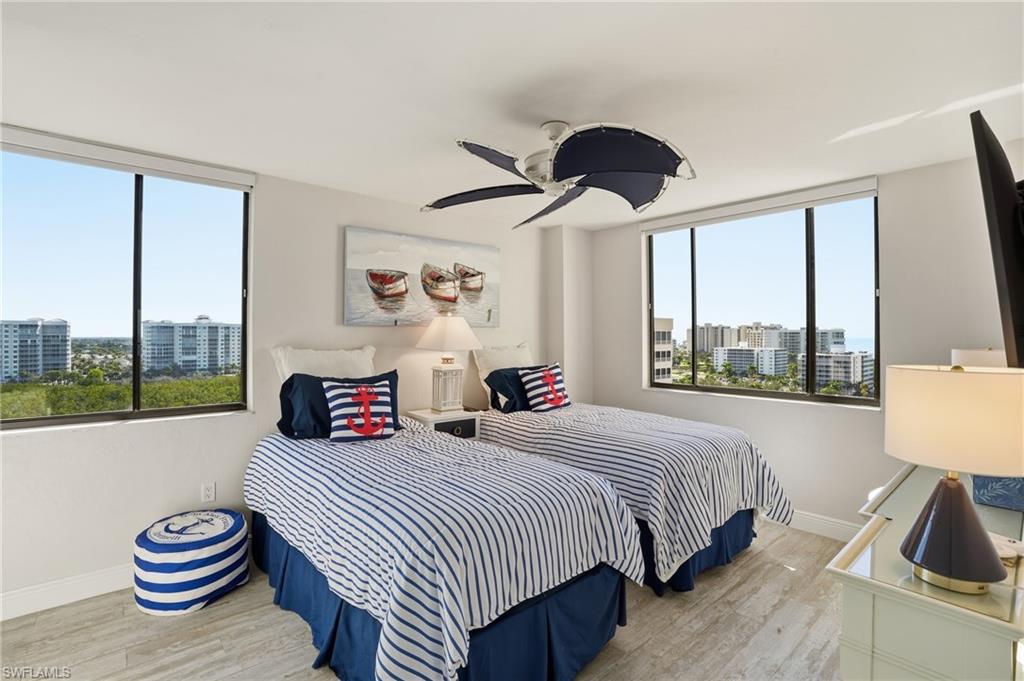 17 Bluebill AVE # 1101