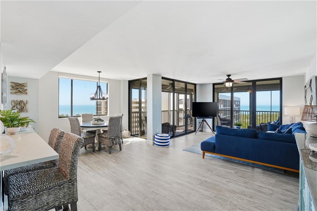 17 Bluebill AVE # 1101