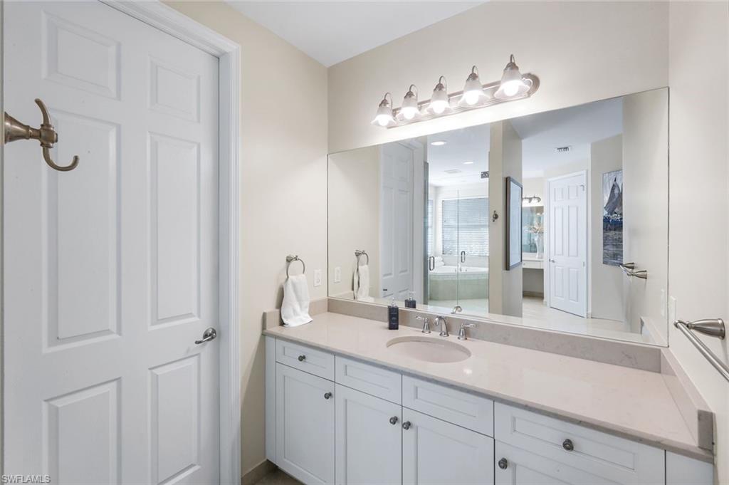 2735 Cinnamon Bay CIR