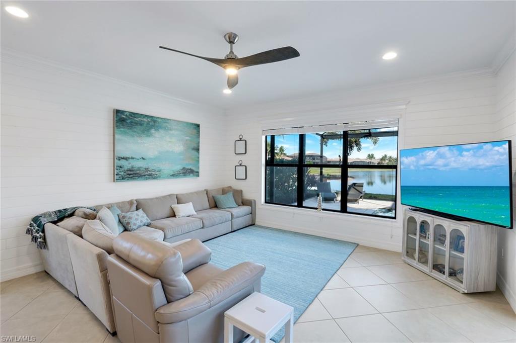 2735 Cinnamon Bay CIR