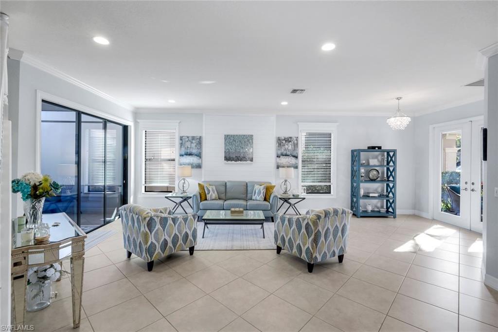 2735 Cinnamon Bay CIR