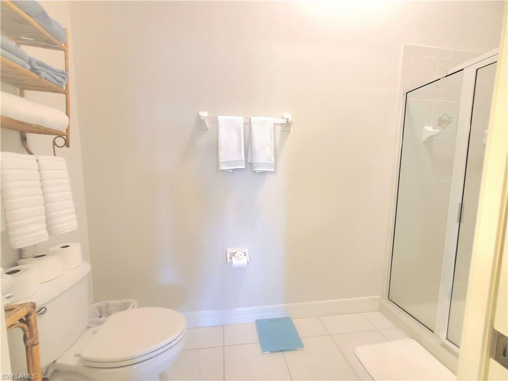 1100 Eastham WAY # 305 Unit: A-305