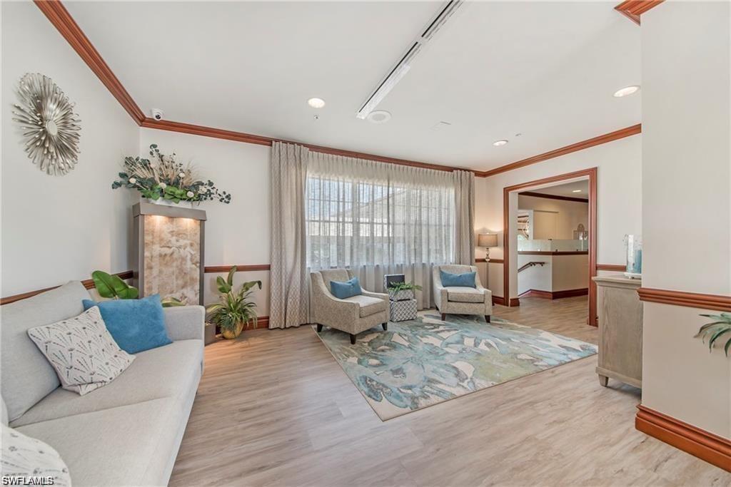 1100 Eastham WAY # 305 Unit: A-305