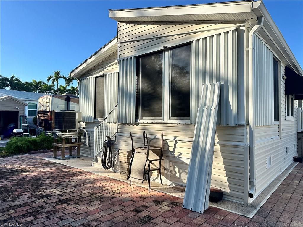 1514 Diamond Lake CIR