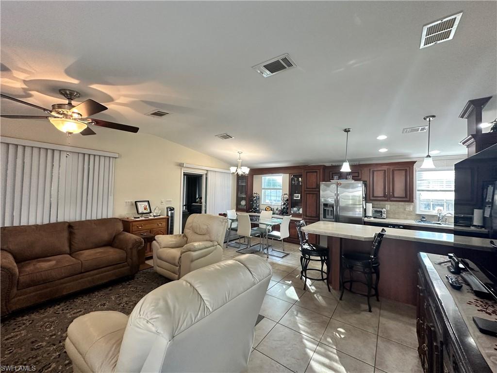 1514 Diamond Lake CIR