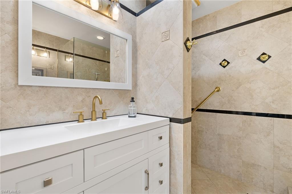 843 Marblehead DR # I3