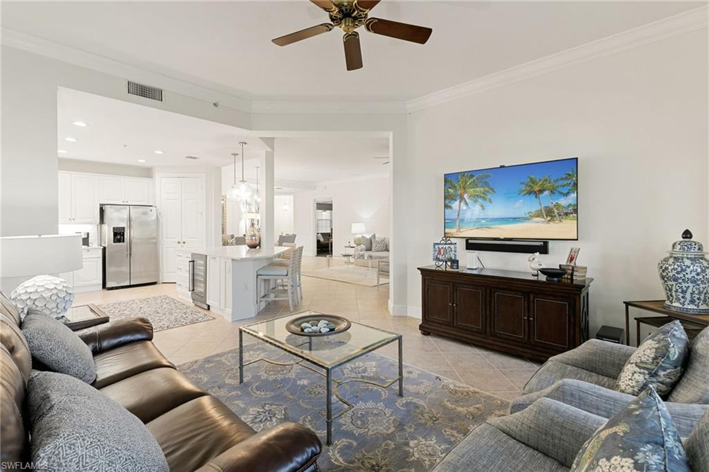 9082 Cascada WAY # 102 Unit: 9-102