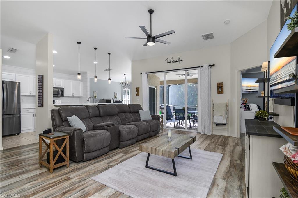 21572 Brixham Run LOOP