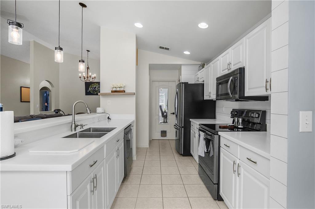 21572 Brixham Run LOOP