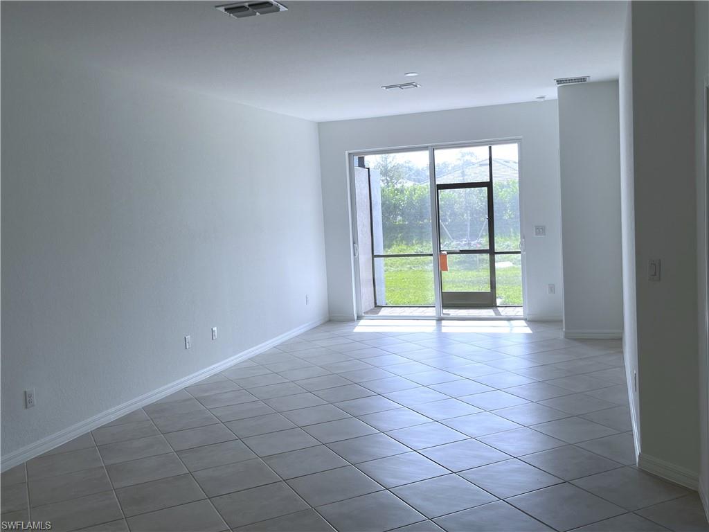 2176 Dragonfruit WAY