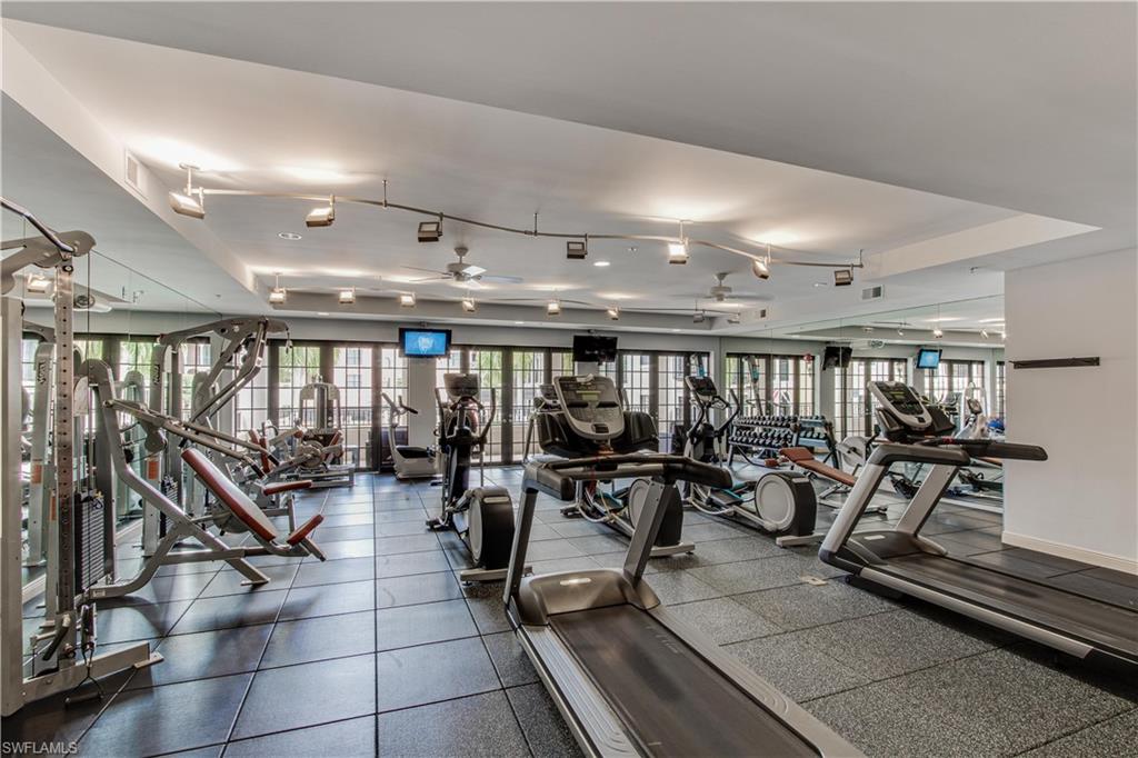 23191 Fashion DR # 8212