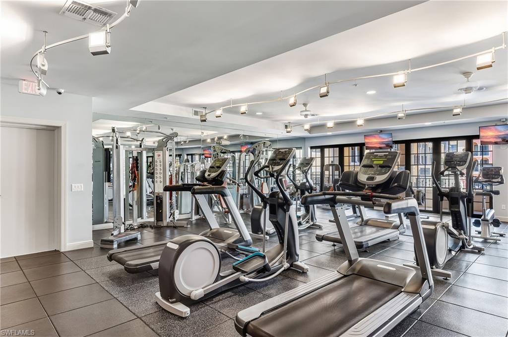 23191 Fashion DR # 8212