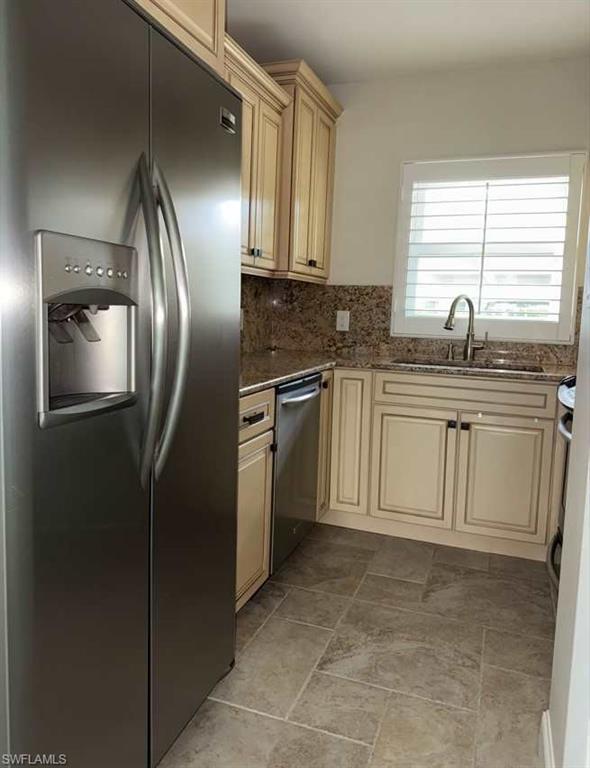 408 Broad AVE S # H408