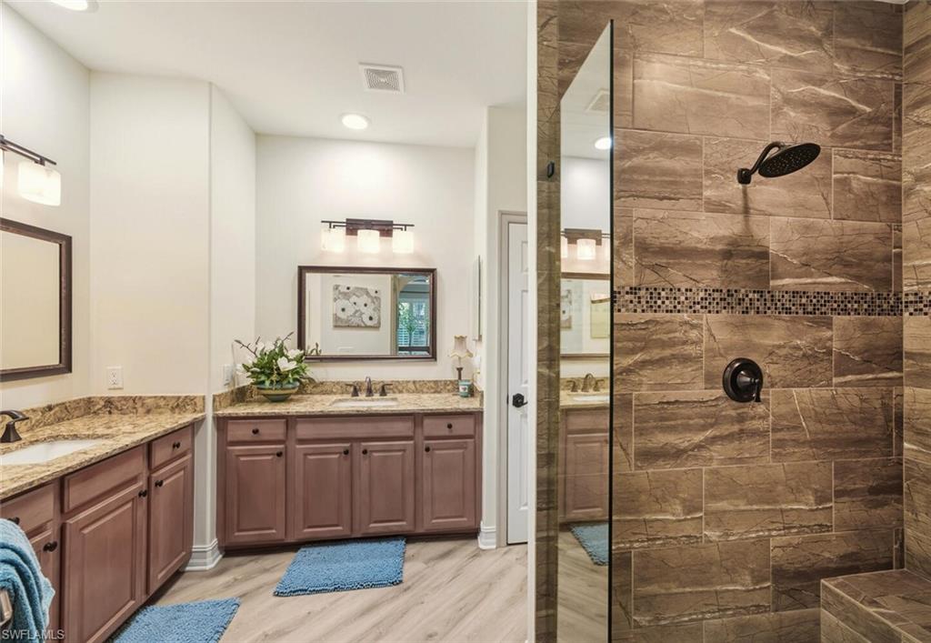 1806 Tarpon Bay DR S # 96