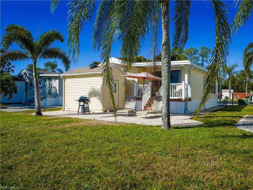 2048 Crystal Lake DR