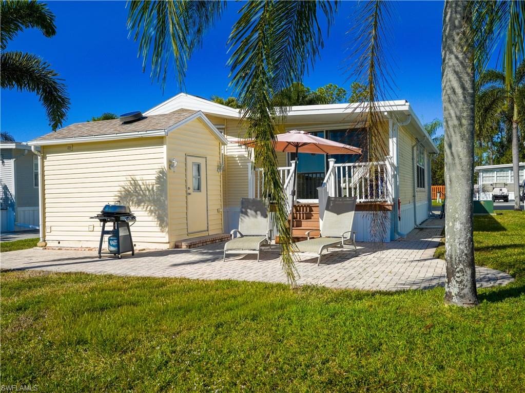 2048 Crystal Lake DR