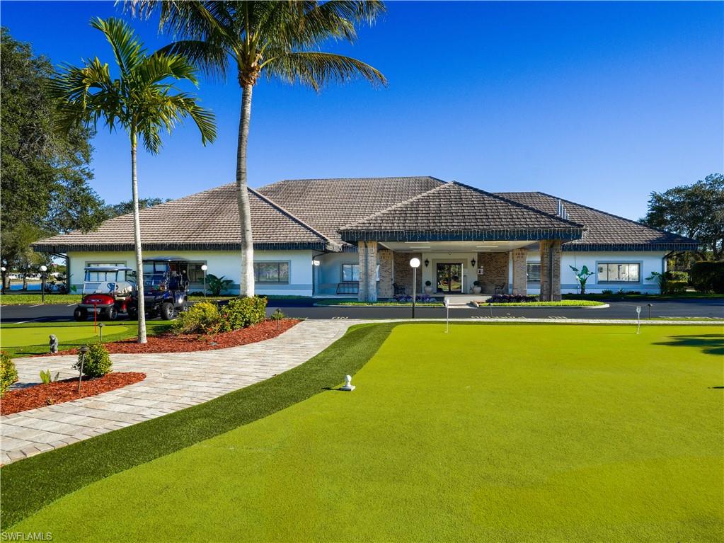 2048 Crystal Lake DR