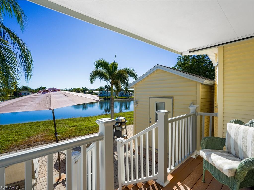 2048 Crystal Lake DR