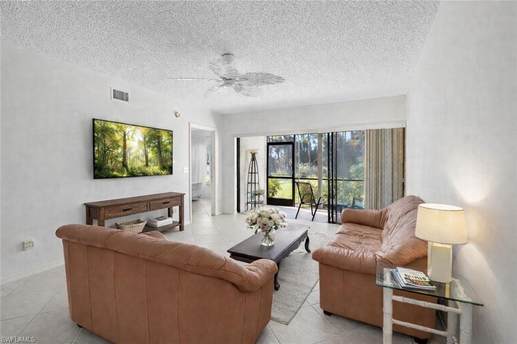 265 Deerwood CIR # 15